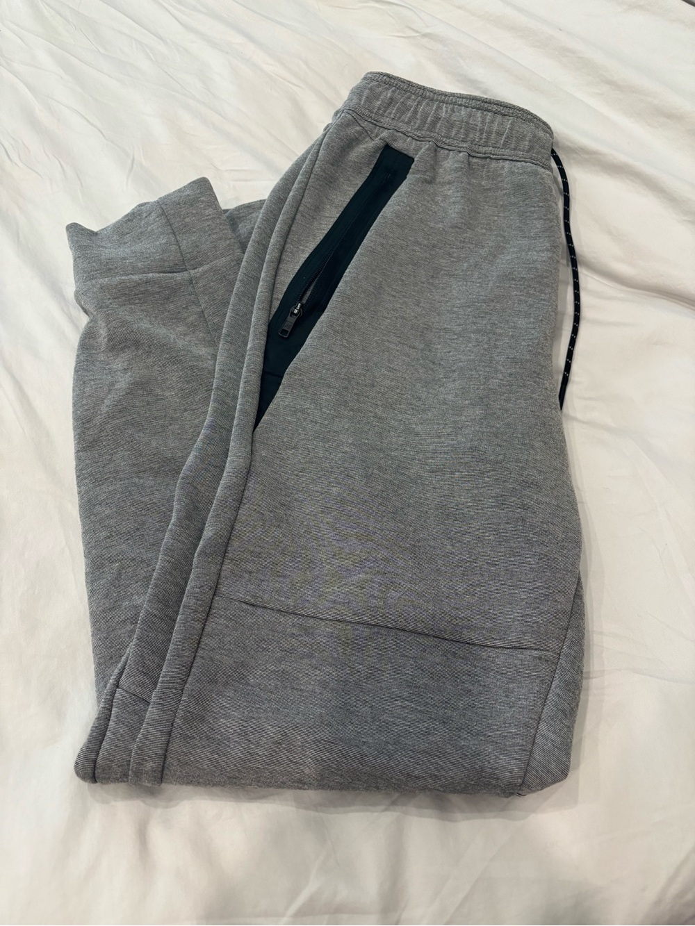 American Eagle Outfitters Black Drawstring with White Accent